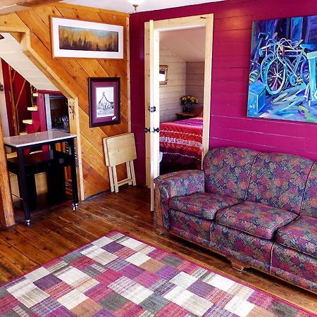 Mountain Thyme Getaway Hotel Barkerville Buitenkant foto