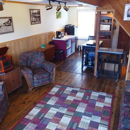 Mountain Thyme Getaway Hotel Barkerville Buitenkant foto