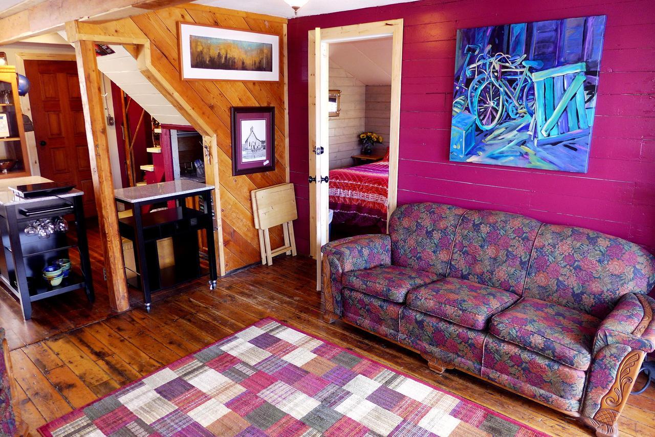Mountain Thyme Getaway Hotel Barkerville Buitenkant foto