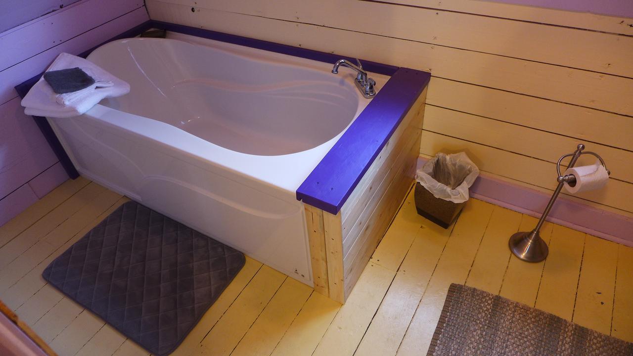 Mountain Thyme Getaway Hotel Barkerville Buitenkant foto